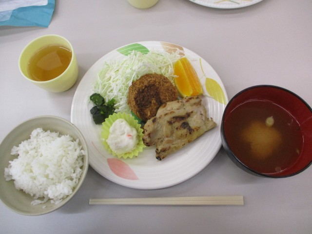 １日目夕食